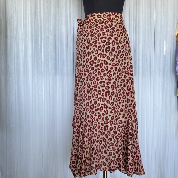 Scotch & Soda “aloha Hula” wrap midi skirt! Animal print! Tiered ruffles Size M - Picture 6 of 16
